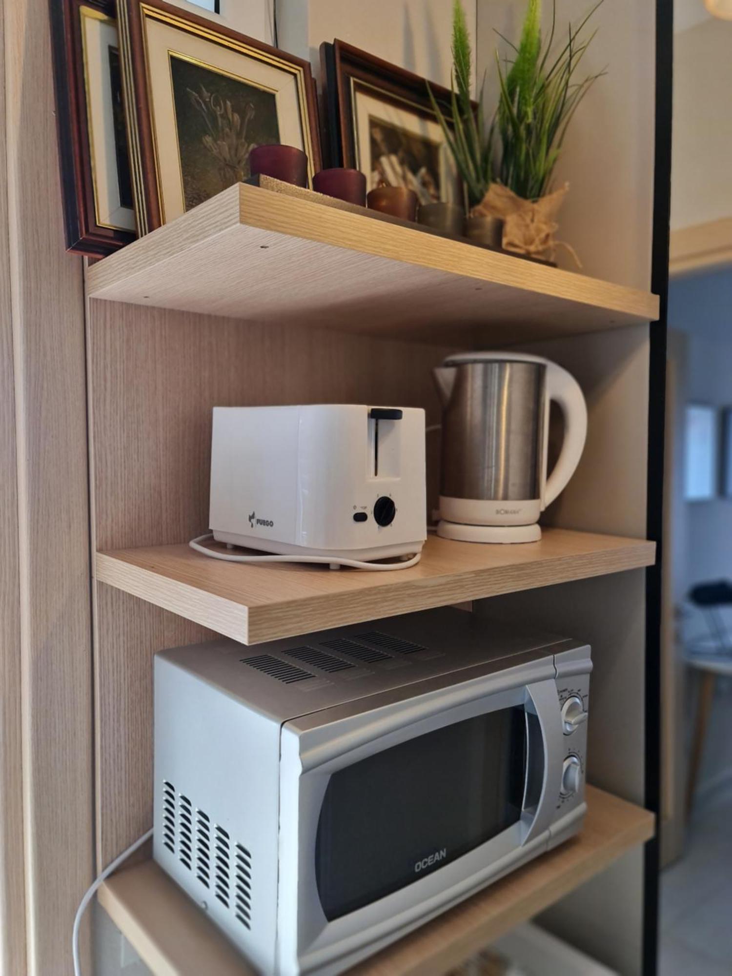 Francie's Apartment, Appartement *
